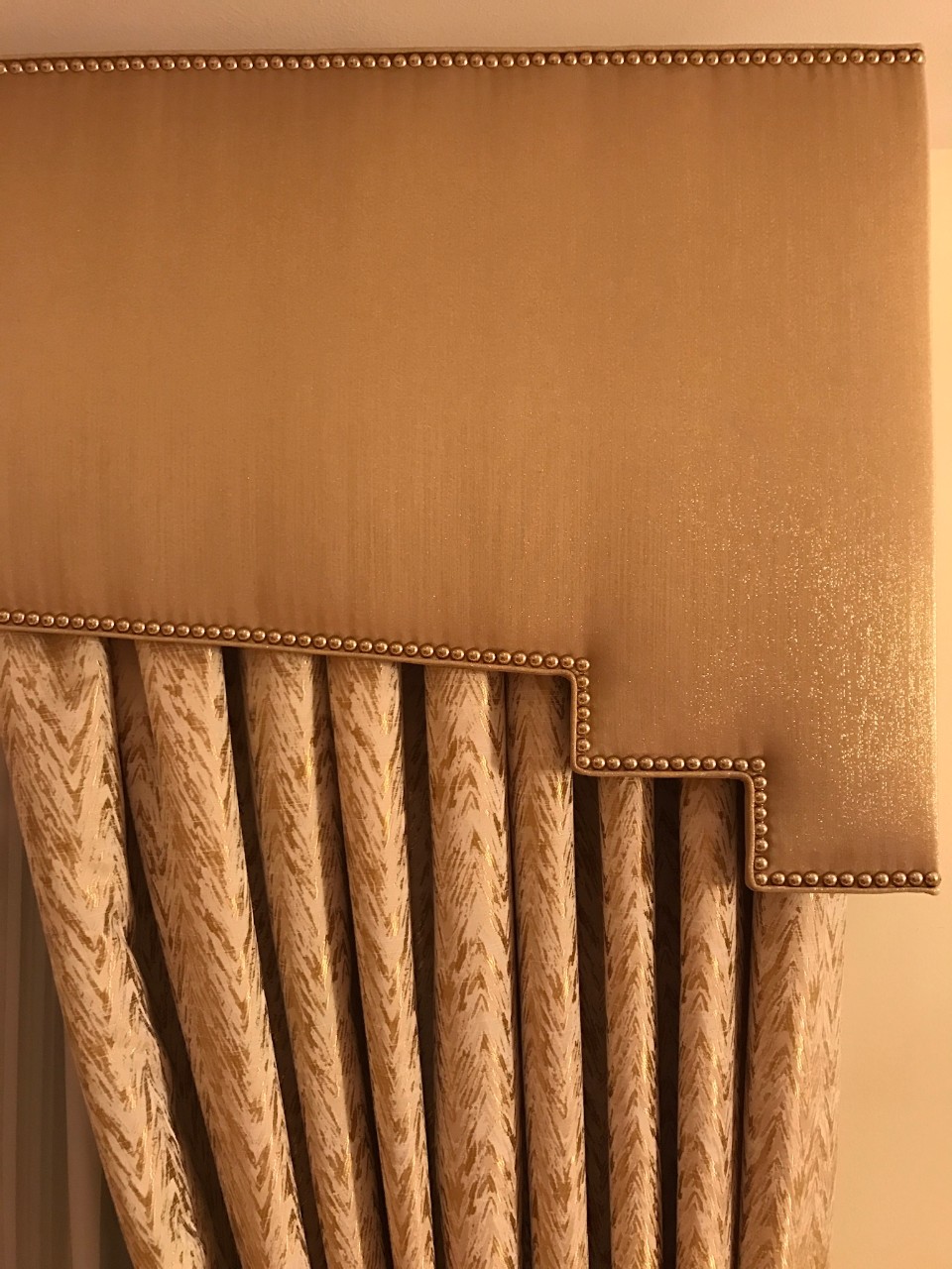 Hunter Douglas Dealer Image