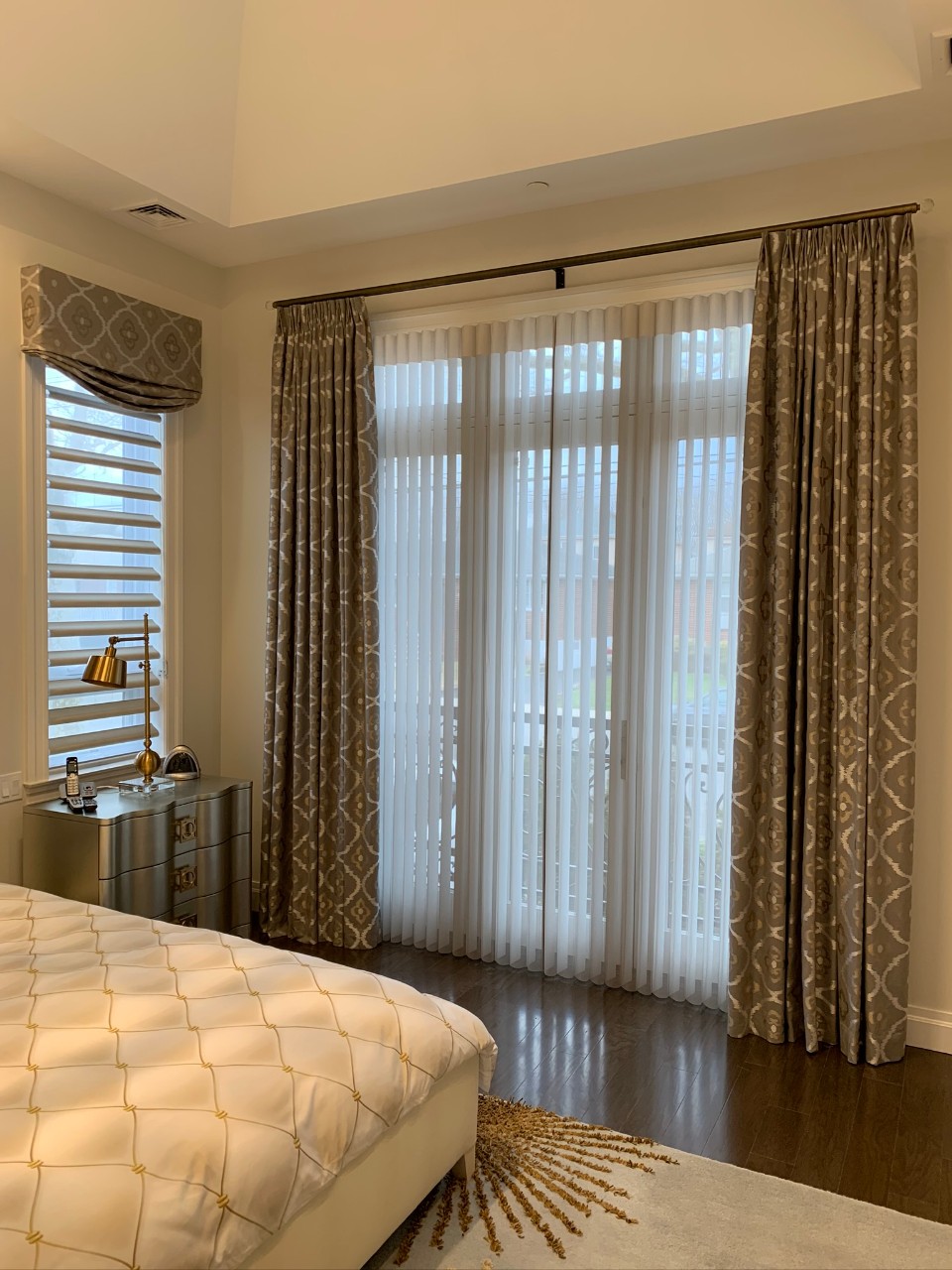 Hunter Douglas Dealer Image